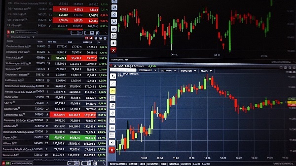 Disregarding Price Predictions