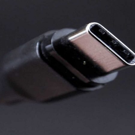 EU Votes To Make USB-C