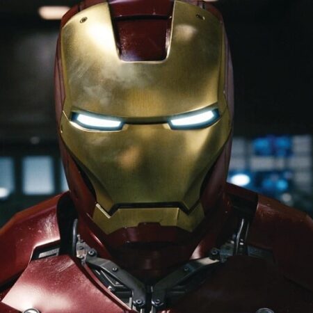 Every Version Of The MCU Iron Man Armor Tony Stark Built