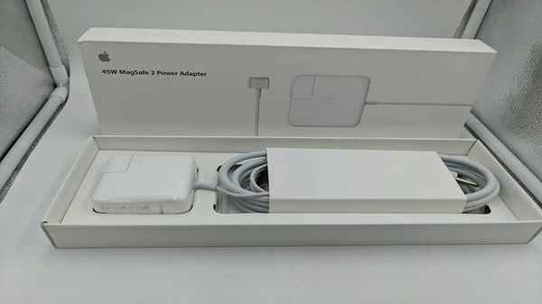 Apple 45W MagSafe 2 Power Adapter for MacBook Air